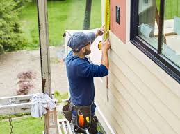 How To Choose The Right Materials for Your Siding Installation in 'Whitmire, SC